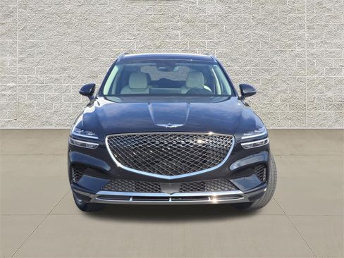 Used 2025 Genesis GV70 2.5T AWD/4WD image 2