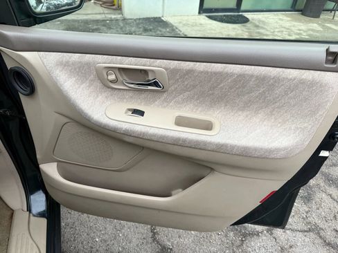 Used 2001 Honda Odyssey EX image 18