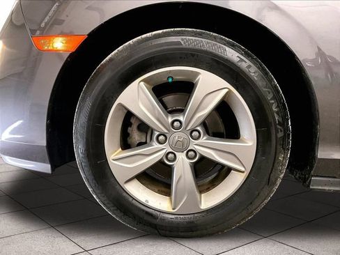 Used 2019 Honda Odyssey EX image 8