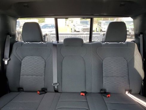 New 2026 RAM 1500 Express AWD/4WD image 13