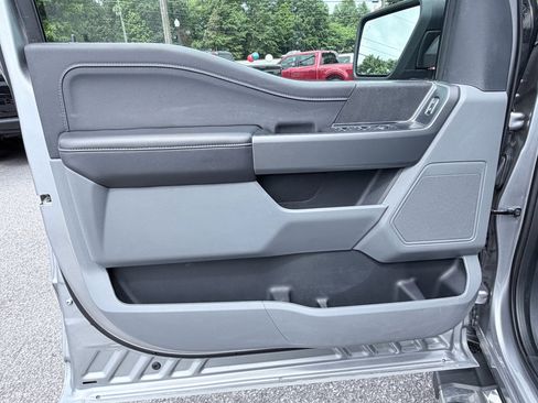 Used 2025 Ford F150 XLT w/ Equipment Group 301A Standard AWD/4WD image 28
