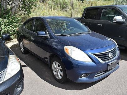 Used 2014 Nissan Versa SV w/ Convenience Package