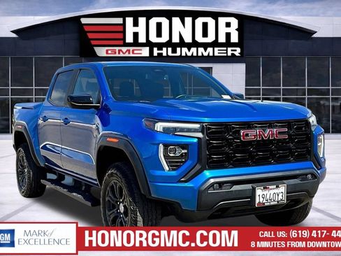 Used 2023 GMC Canyon Elevation w/ Elevation Premium Package AWD/4WD image 1