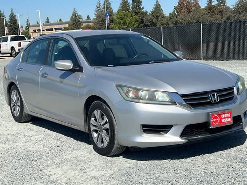 Used 2014 Honda Accord LX image 10
