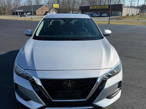 Used 2022 Nissan Sentra SV image 4