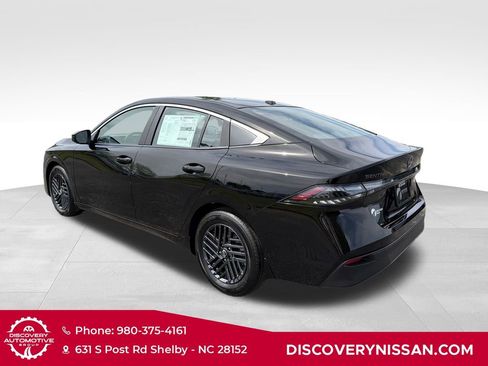 New 2026 Nissan Sentra SV w/ Floor Mat Package FWD image 8