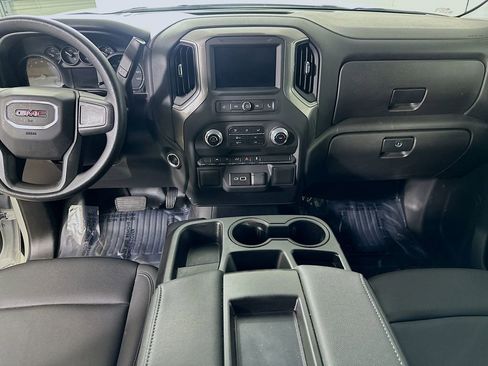 Used 2026 GMC Sierra 1500 Pro w/ Pro Value Package image 18