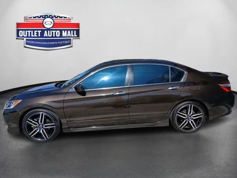 Used 2017 Honda Accord Sport Special Edition image 5