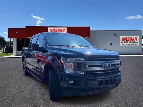 Used 2018 Ford F150 XLT w/ Equipment Group 302A Luxury AWD/4WD image 3