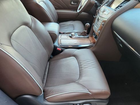 Used 2016 INFINITI QX80 Limited w/ All Season Package image 14