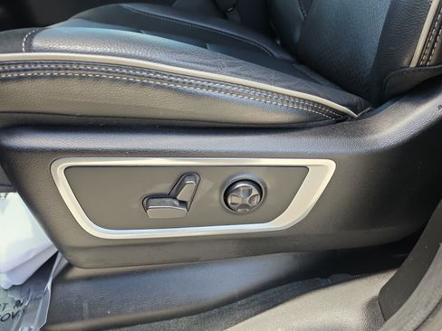 Used 2021 RAM 1500 Laramie w/ Protection Group AWD/4WD image 20