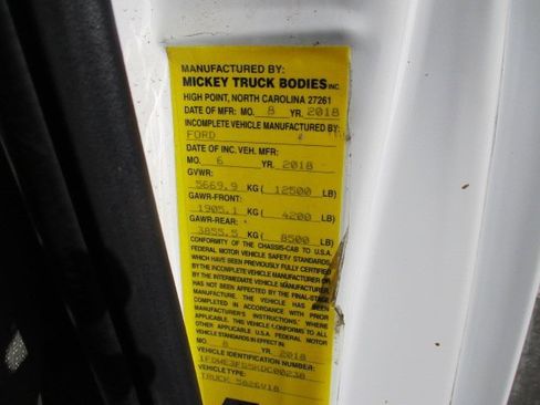 Used 2019 Ford E-350 and Econoline 350 Super Duty w/ Power Windows & Locks Group image 17