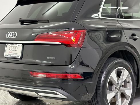 Used 2023 Audi Q5 2.0T Premium Plus w/ Premium Plus Package AWD/4WD image 13