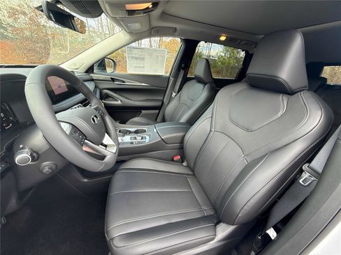 New 2026 INFINITI QX60 Luxe AWD/4WD image 10