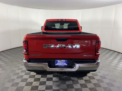 Used 2026 RAM 2500 Big Horn AWD/4WD image 8