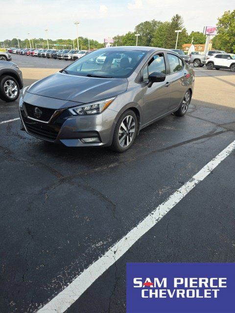 Used 2020 Nissan Versa SR FWD image 1