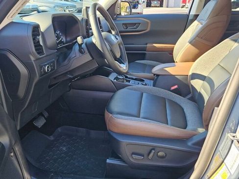 Used 2024 Ford Bronco Sport Outer Banks w/ Tech Package image 6