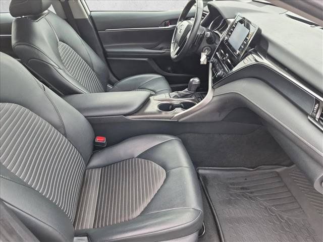 Used 2018 Toyota Camry LE FWD image 21