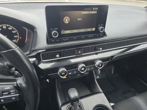 Certified 2023 Honda Civic Sport image 28