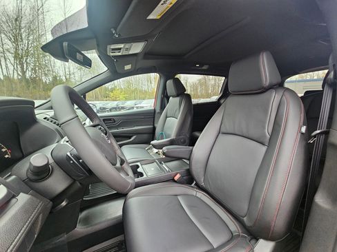 New 2026 Honda Odyssey Sport-L image 25