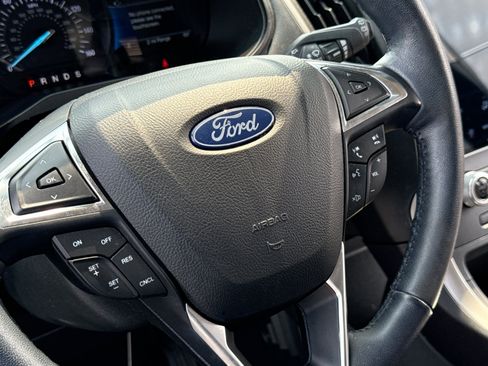 Used 2023 Ford Edge SEL w/ Convenience Package AWD/4WD image 12