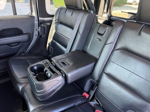 Used 2021 Jeep Wrangler Unlimited Sahara AWD/4WD image 23