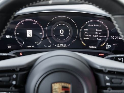 Used 2024 Porsche Taycan GTS image 14