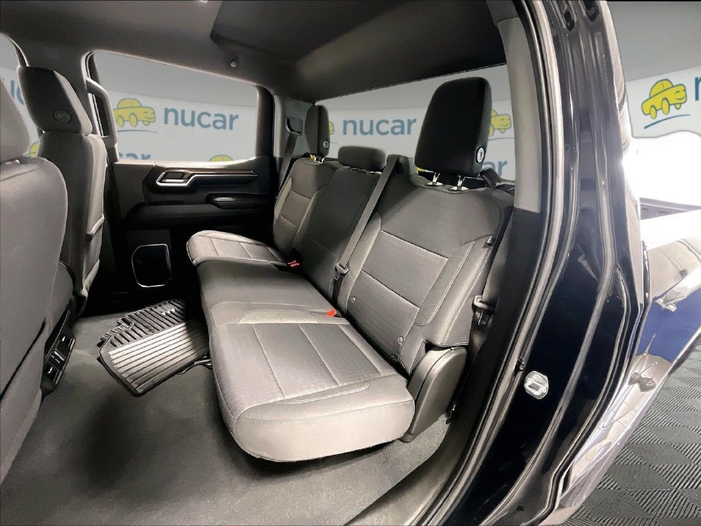 Used 2023 Chevrolet Silverado 1500 LT AWD/4WD image 15