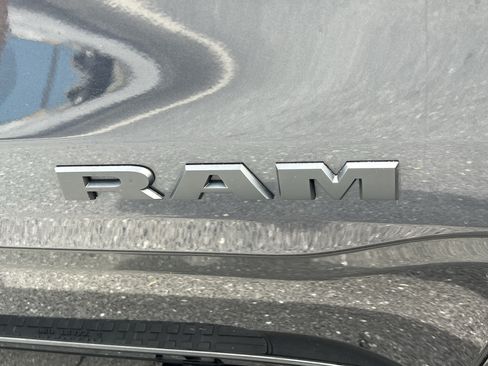 Used 2019 RAM 1500 Rebel AWD/4WD image 13