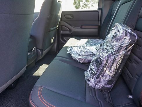 New 2026 Nissan Frontier PRO-4X w/ Pro-4x Convenience Package image 22