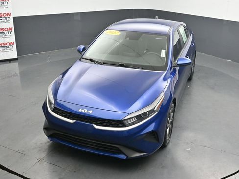 Used 2022 Kia Forte LXS FWD image 26
