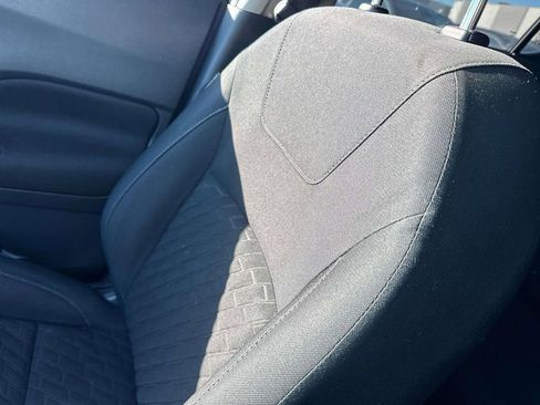 Used 2023 Nissan Kicks SV image 38