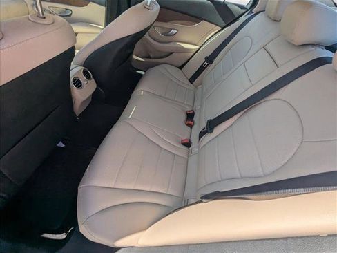Used 2019 Mercedes-Benz C 300 4MATIC Sedan image 17