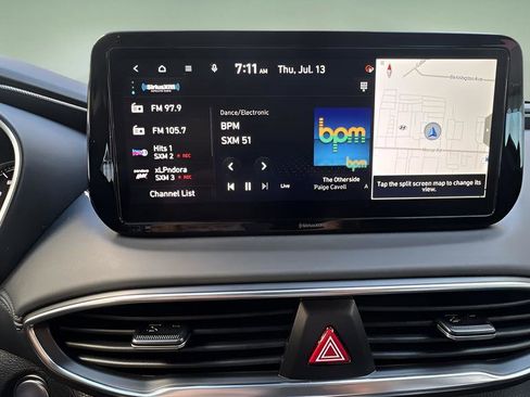 Certified 2023 Hyundai Santa Fe SEL image 15