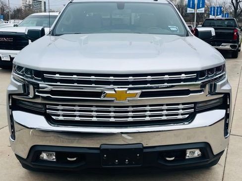Used 2020 Chevrolet Silverado 1500 LT w/ Texas Edition image 8