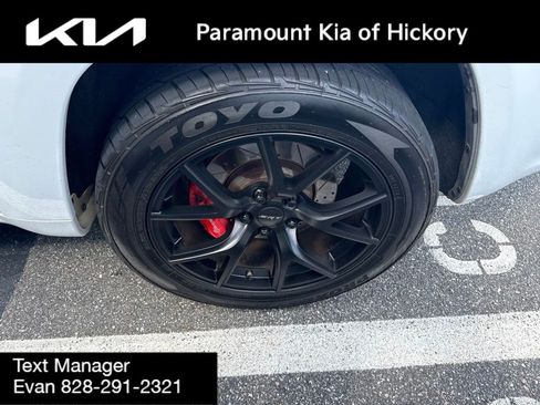Used 2016 Jeep Grand Cherokee SRT AWD/4WD image 14