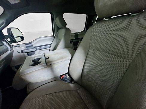 Used 2020 Ford F250 XLT image 11