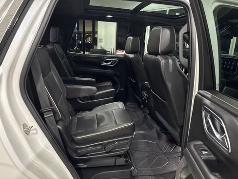 Certified 2021 Chevrolet Tahoe Premier w/ Premium Package AWD/4WD image 19