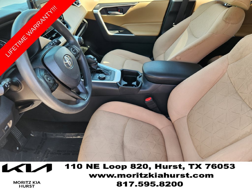 Used 2019 Toyota RAV4 XLE w/ Convenience Package AWD/4WD image 18