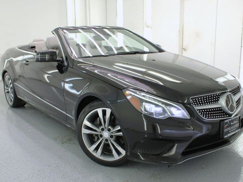 Used 2016 Mercedes-Benz E 400 Cabriolet w/ Premium 3 Package image 36