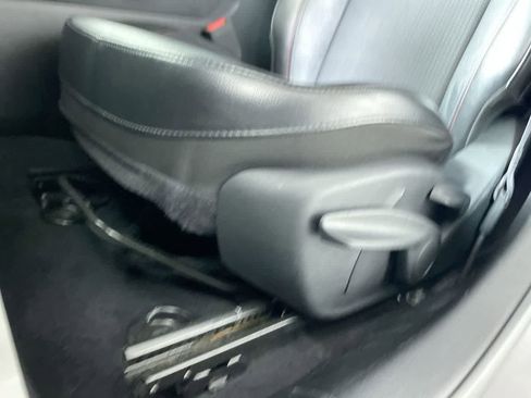 Used 2023 Jeep Compass Trailhawk image 14