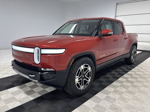 Used 2023 Rivian R1T Adventure AWD/4WD image 1
