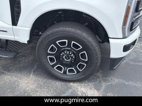 New 2026 Ford F250 Platinum AWD/4WD image 12