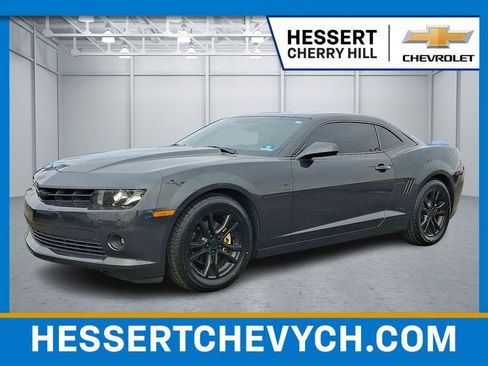 Certified 2015 Chevrolet Camaro LT image 1