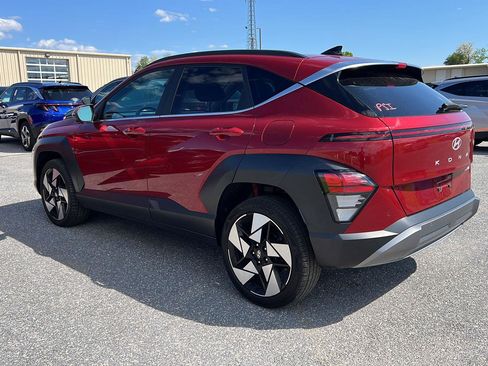 Certified 2024 Hyundai Kona Limited AWD/4WD image 3