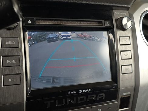 Used 2014 Toyota Tundra SR5 AWD/4WD image 17