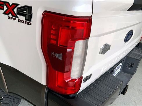 Used 2017 Ford F250 King Ranch w/ King Ranch Ultimate Package image 13