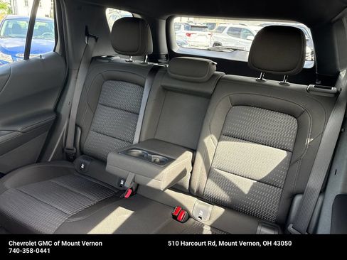 New 2026 Chevrolet Equinox LT w/ LPO, Floor Liner Package AWD/4WD image 21
