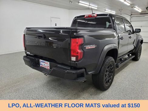 Used 2023 Chevrolet Colorado Trail Boss image 4