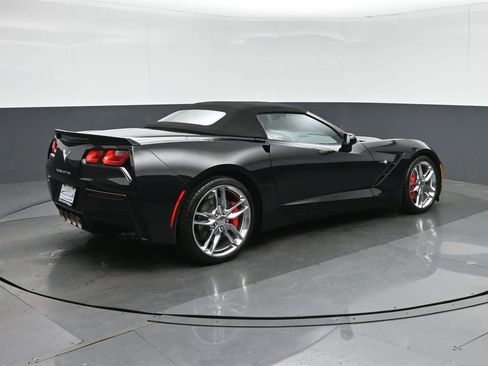 Used 2017 Chevrolet Corvette Stingray Convertible image 7